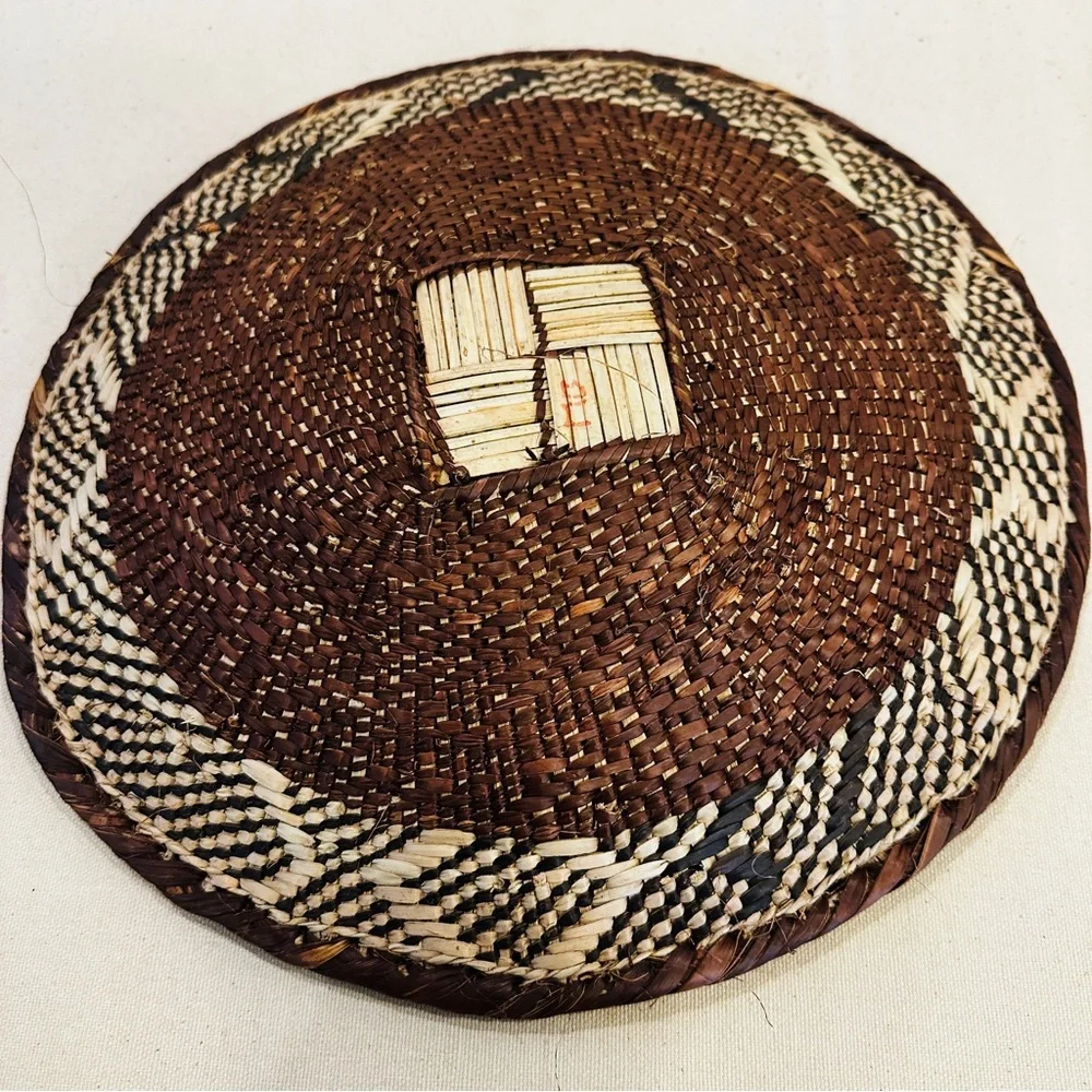 NEW Africa Woven Basket. Made by the Binga people of Zambia/Zimbabwe